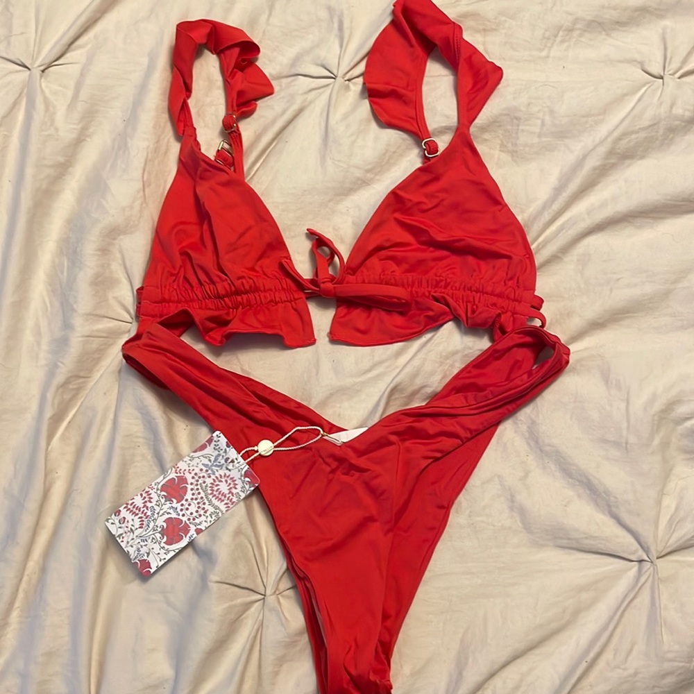 Toluca Ophelia Flutter top and Vesta mini bottom in Scarlet